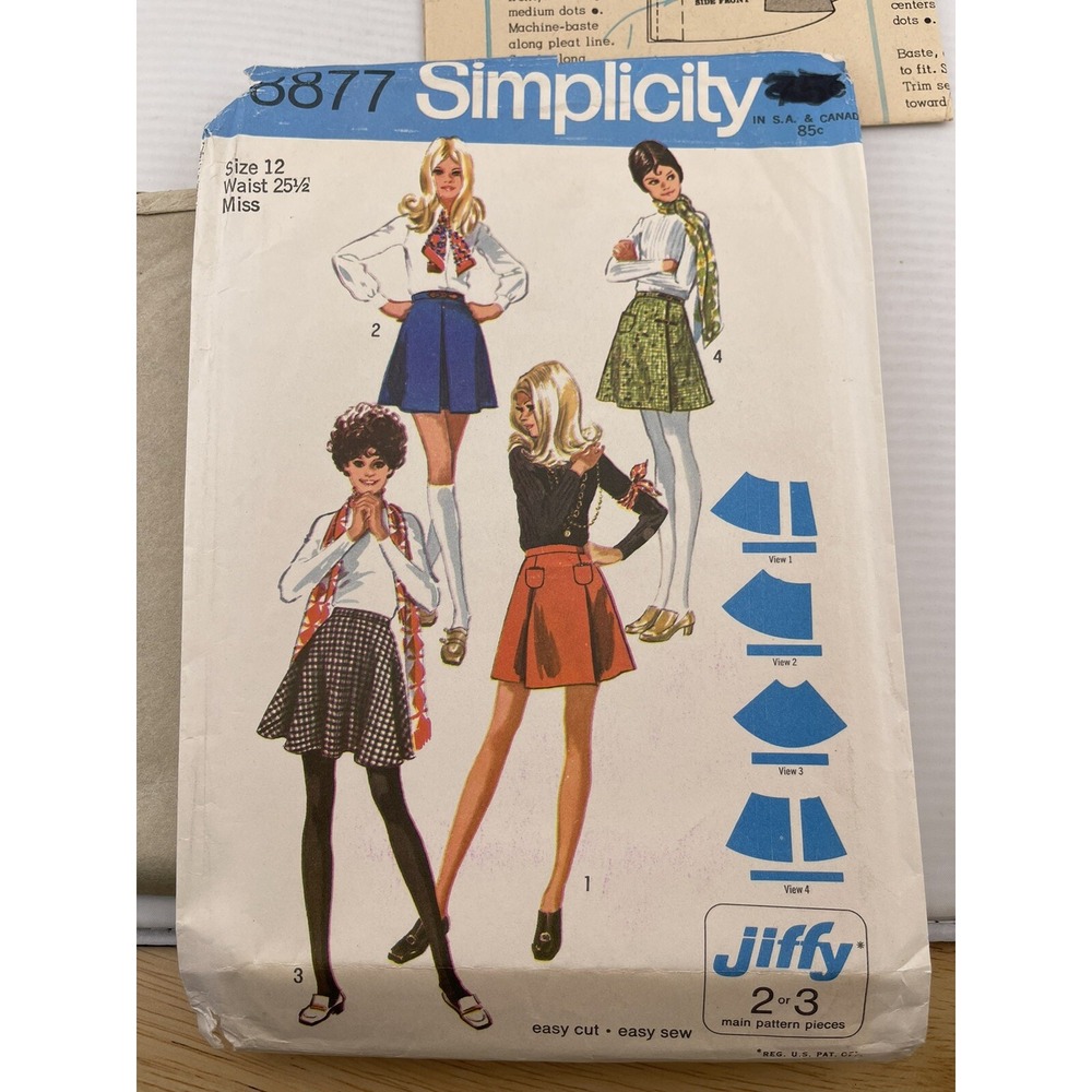 SIMPLICITY PATTERN 8877 MISSES Jiffy‎ Set Of Mini-Skirts Size 12 Cut Complete